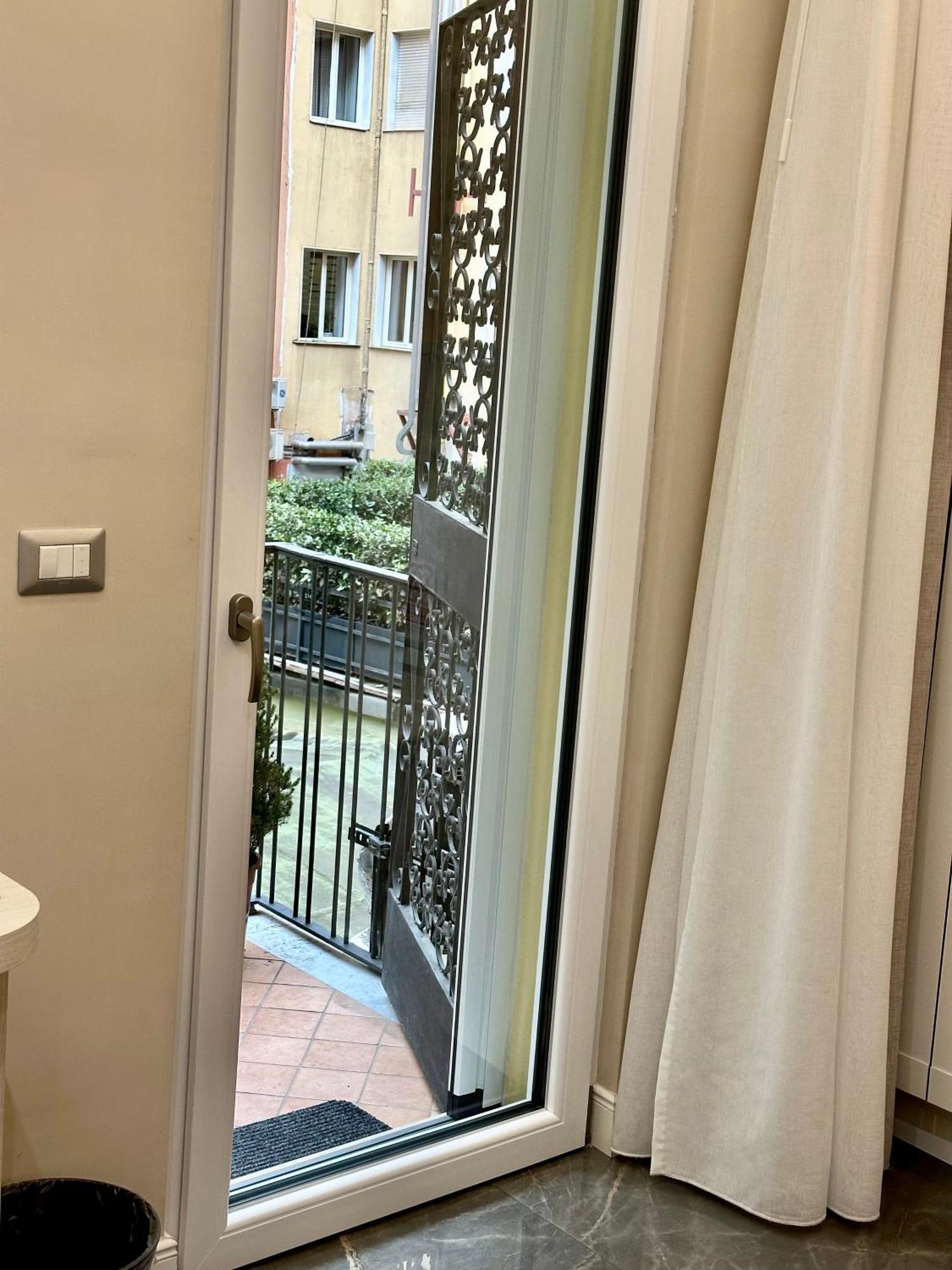 Deda & Fove Hotel Napoli Ngoại thất bức ảnh